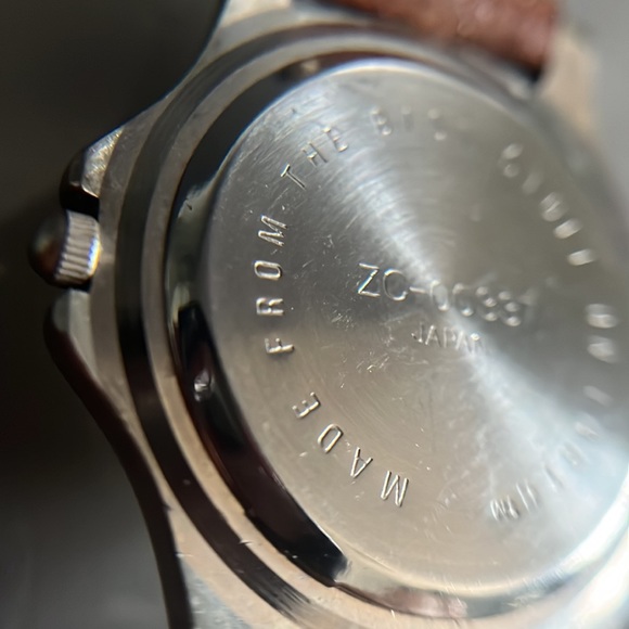 Vintage Snapple Watch - Picture 6 of 14